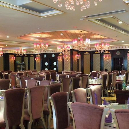 Dragon Hotel Чунцін Екстер'єр фото